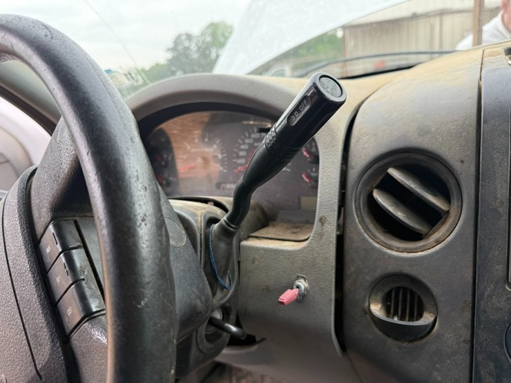 2008-ford-f150-image-40