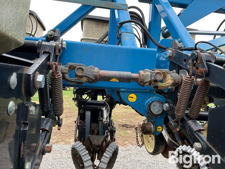 kinze-2600-image-14