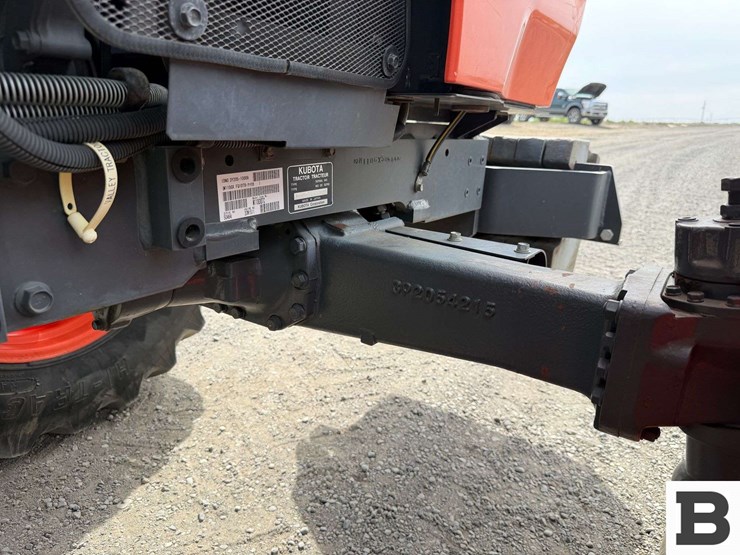 2013-kubota-m110gx-image-39