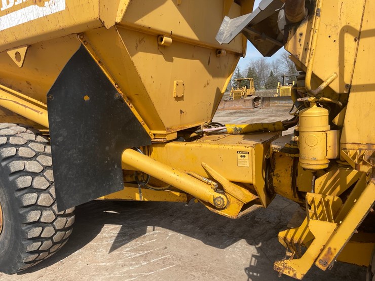 volvo-a25-image-32