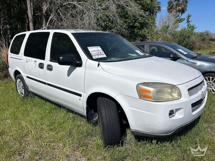 2006-chevrolet-uplander-image-2