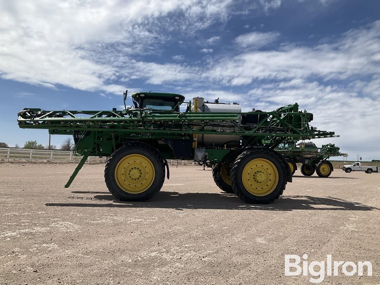 2020-john-deere-r4060-image-8