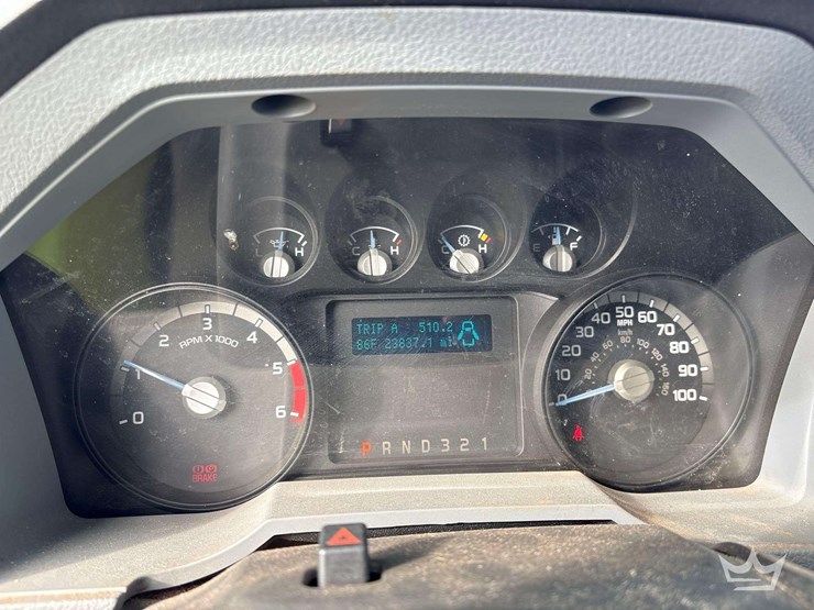 2015-ford-f550-image-7