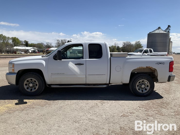 2012-chevrolet-silverado-1500-image-8