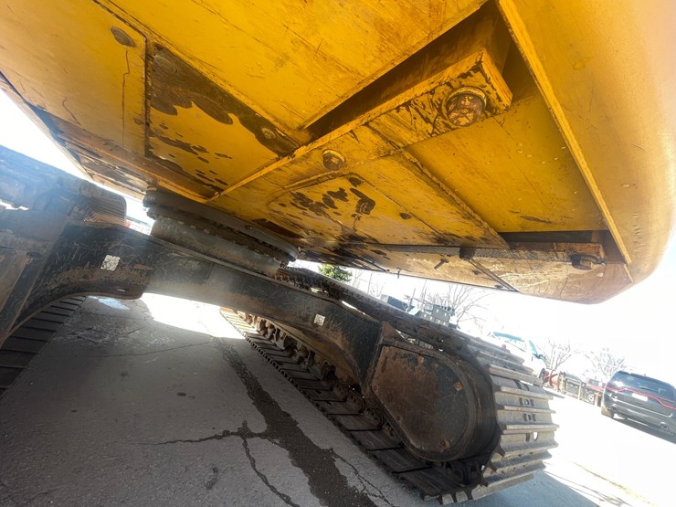 2015-komatsu-pc290lc-11-slf-image-52