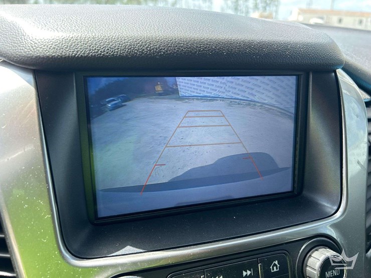 2018-chevrolet-tahoe-image-16