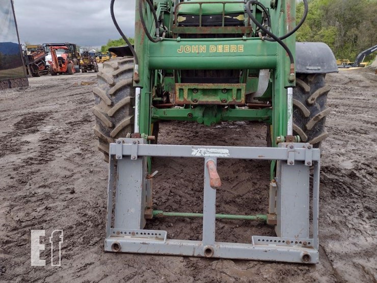 2001-john-deere-6410-image-22