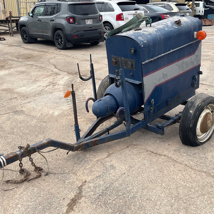 #4090 • Lincoln Shield Arc Welder