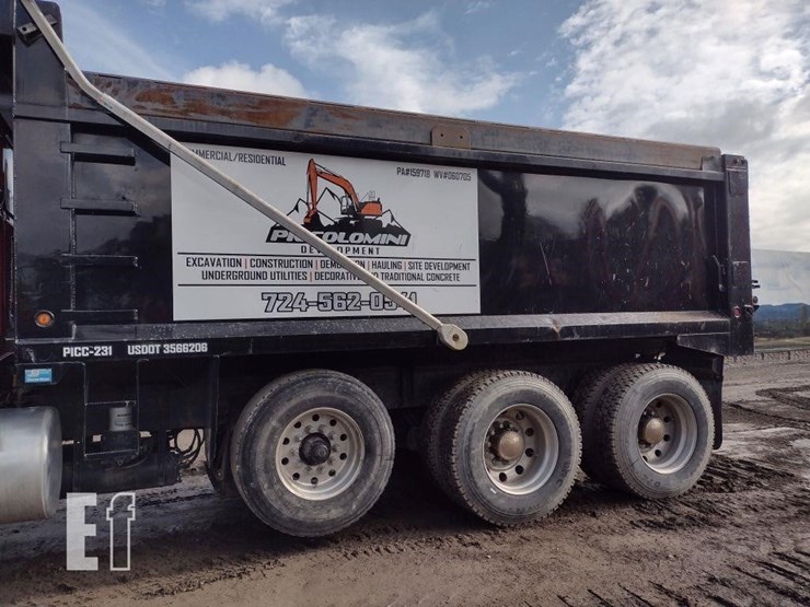 2019-western-star-4700-image-19