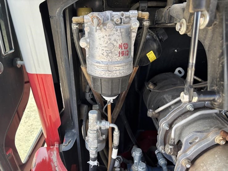 2020-takeuchi-tb240-image-51
