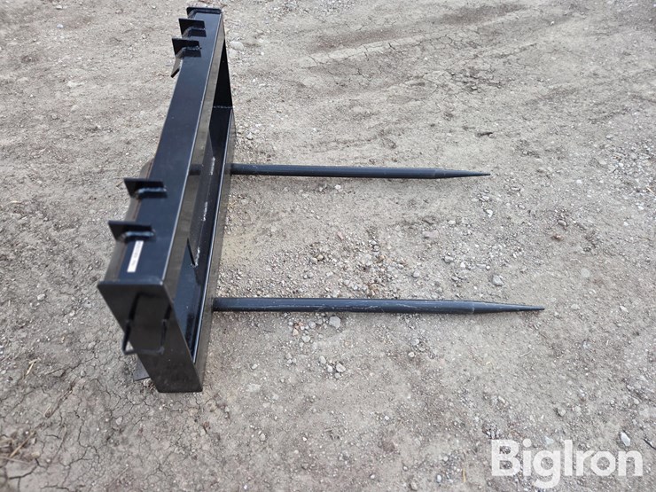 2025-jct-bale-spear-attachment-image-4