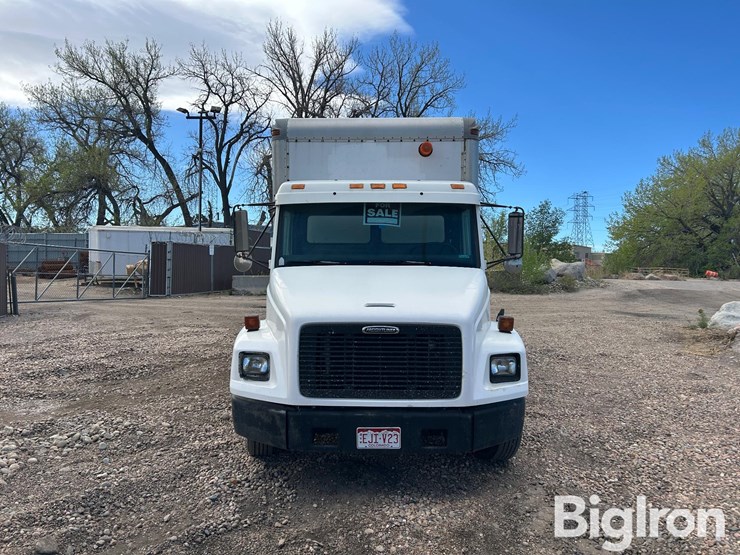 2000-freightliner-fl50-image-2