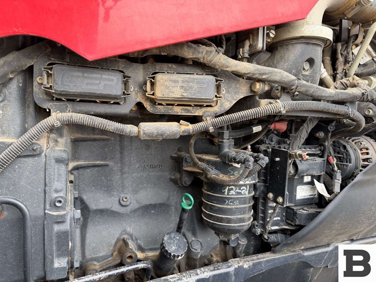 2018-case-ih-magnum-310-image-19