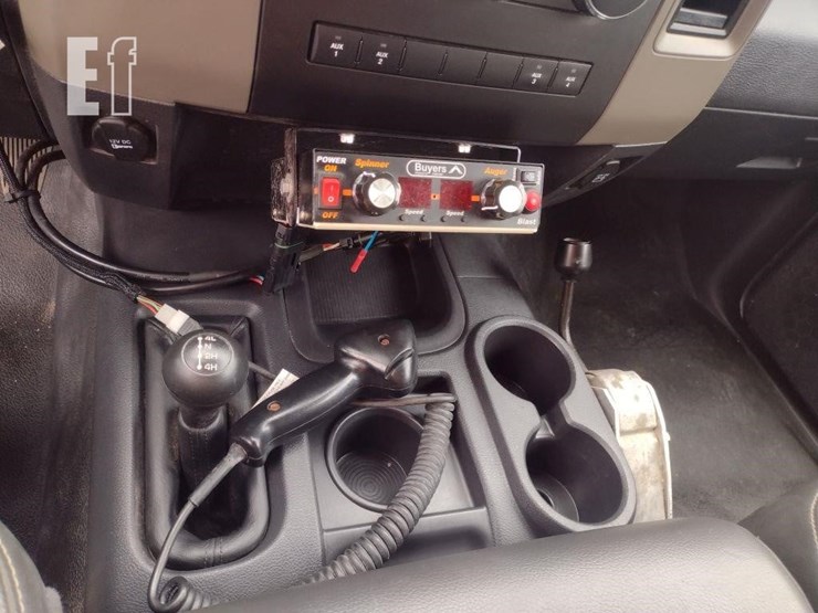 2011-dodge-ram-3500hd-image-9