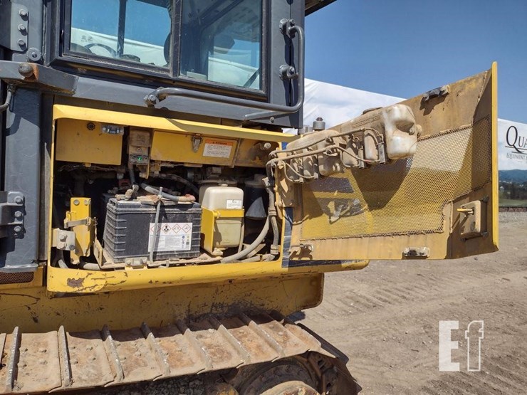 2016-komatsu-d37ex-23-image-19
