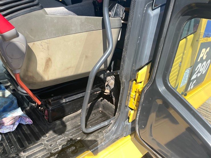 2015-komatsu-pc290lc-11-slf-image-77
