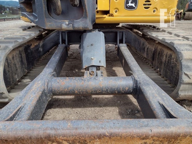 2015-deere-50g-image-22