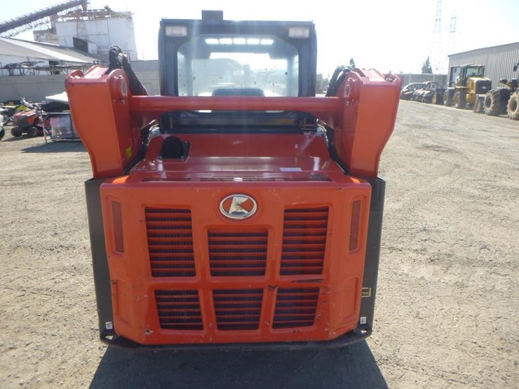 2021-kubota-svl75-2-image-8