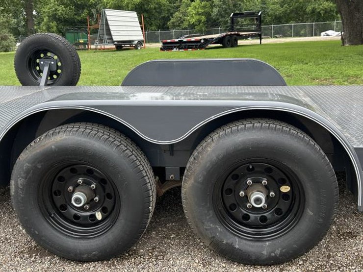 #15-•-2019-lamar-18ft-steel-deck-car-hauler-image-8