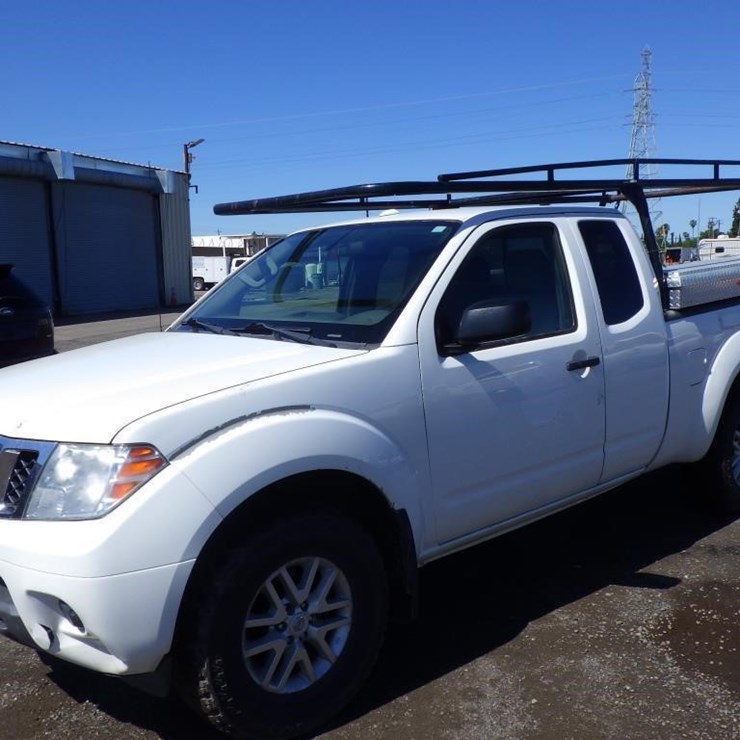 2018 NISSAN FRONTIER