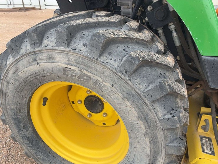 2006-john-deere-2305-image-23
