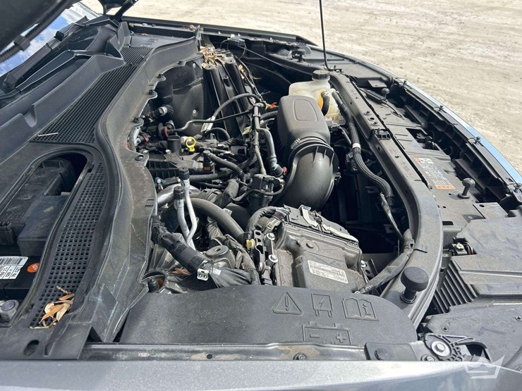 2023-ford-explorer-image-8