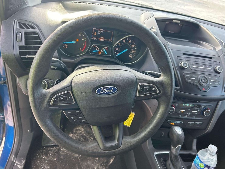 2017-ford-escape-image-13