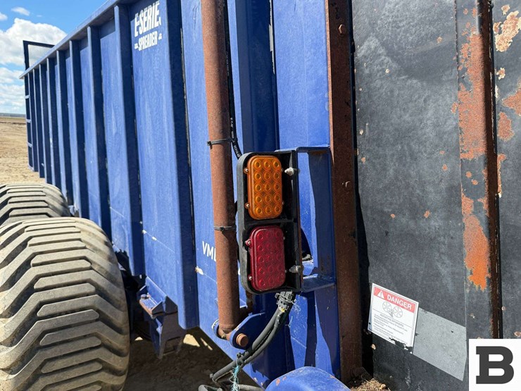 2021-jbs-vmec2448-3-manure-spreader---othello,-wa-image-35