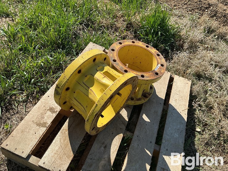 john-deere-10-image-3