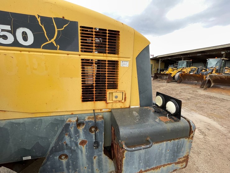 komatsu-wa250-5-image-29