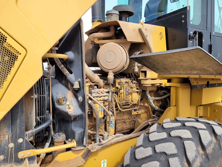 caterpillar-it38h-image-24