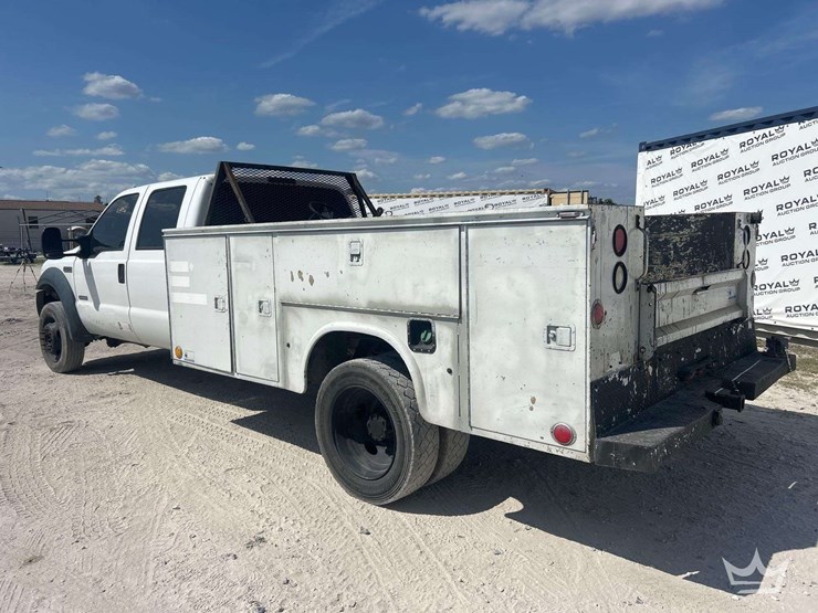 2006-ford-f450-image-4