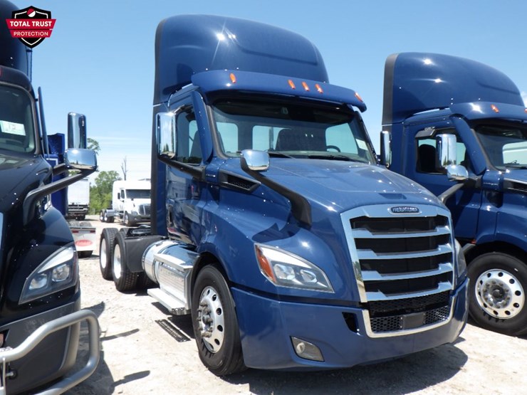 2022-freightliner-cascadia-116-image-3