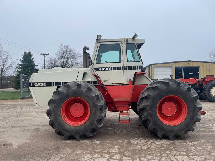 #4063-•-case-tractor-image-8