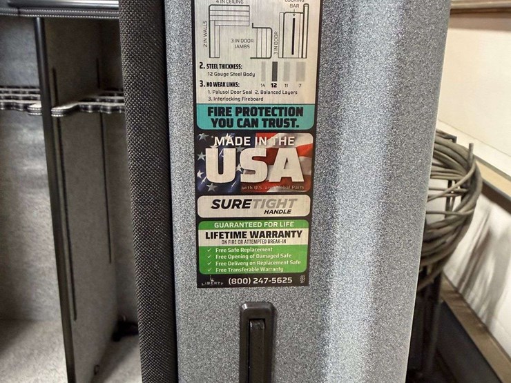 2024-liberty-d-64-vertical-gun-safe---toppenish,-wa-image-4