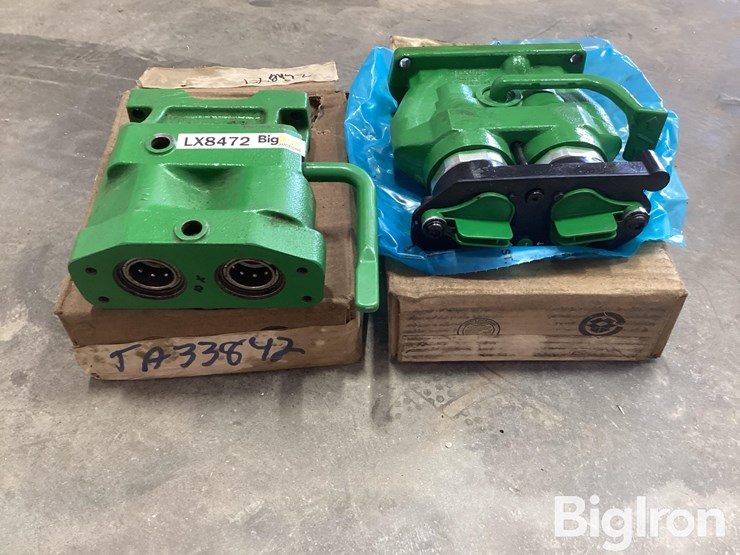 john-deere-410-image-2