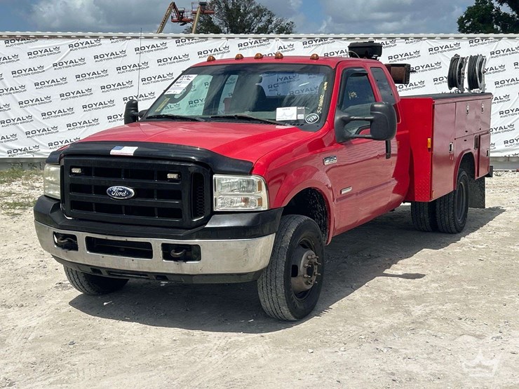 2006-ford-f350-image-1