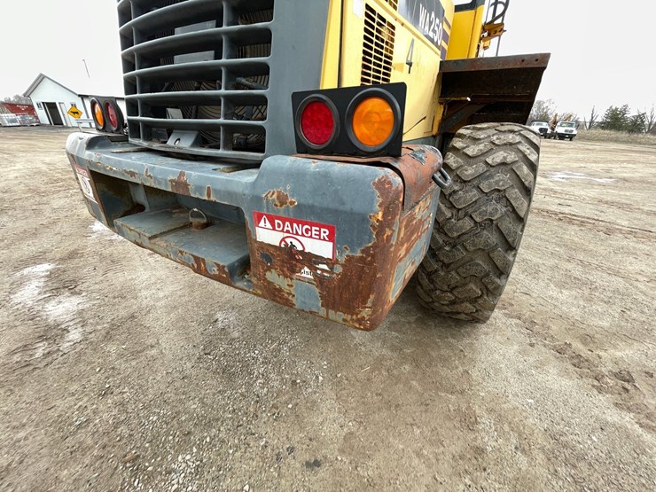 komatsu-wa250-5-image-24