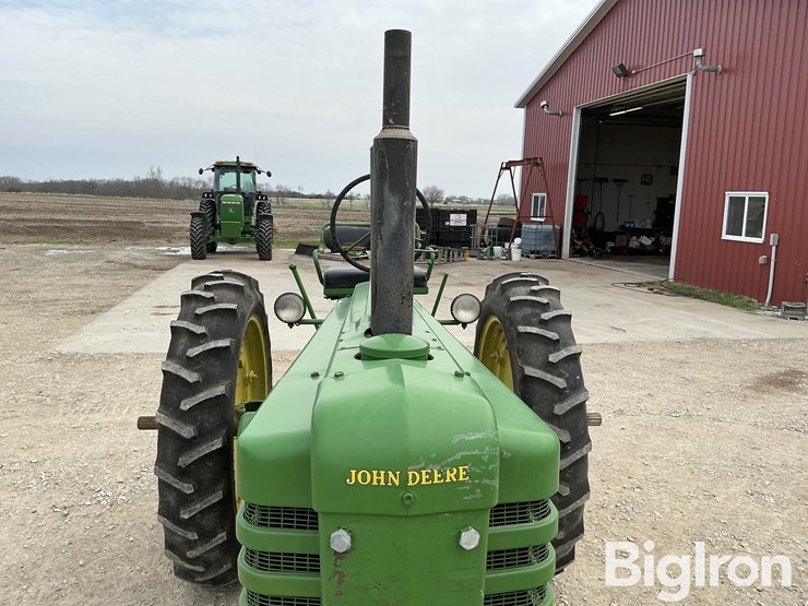 1950-john-deere-b-image-10