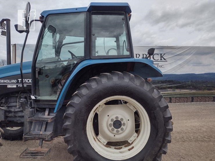 new-holland-ts100-image-15