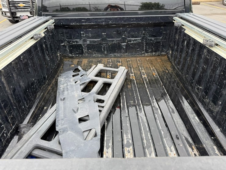 2019-dodge-1500-image-18