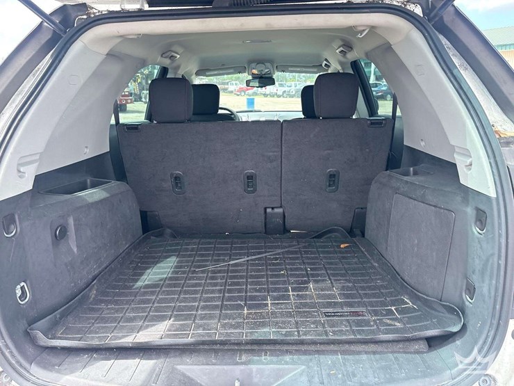 2015-chevrolet-equinox-image-22