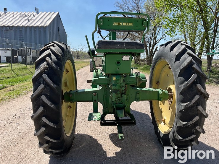 1951-john-deere-b-image-6