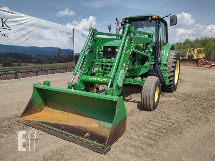 2009-john-deere-7330-image-32