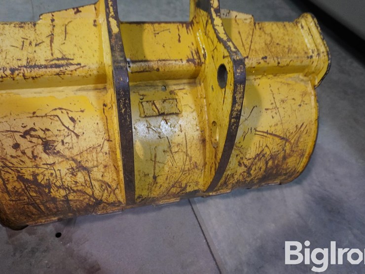 2000-deere-310se-image-12