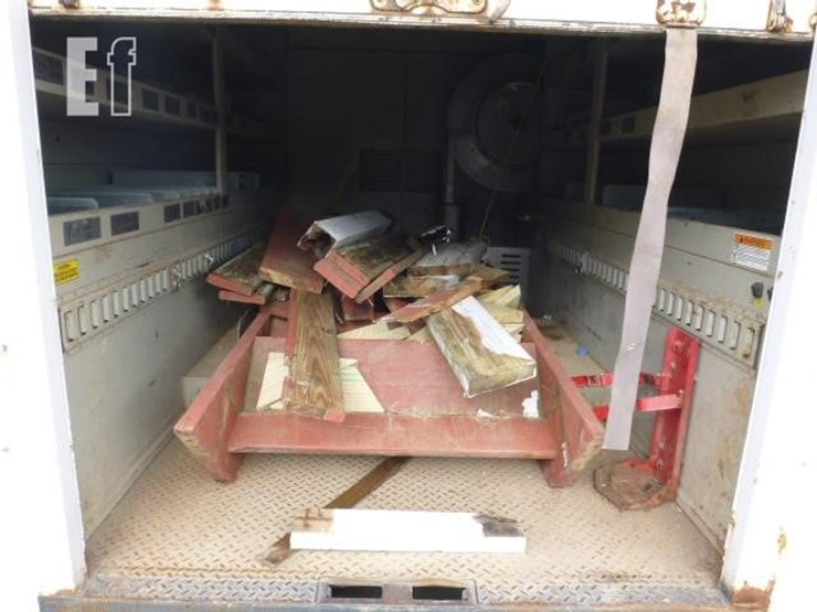 2017-ford-f550-image-21