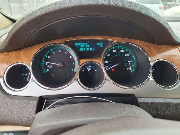 2011-buick-enclave-cxl-image-15