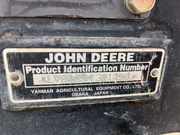 2006-john-deere-2305-image-21