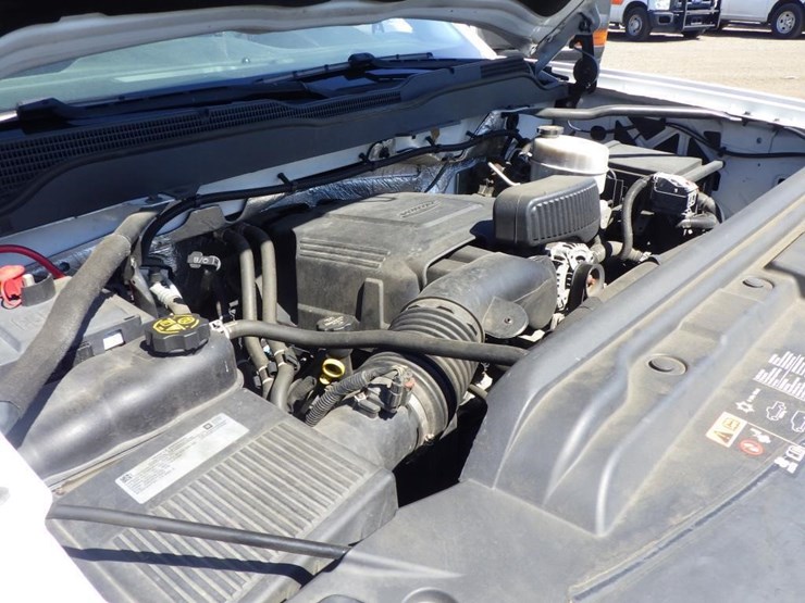 2018-chevrolet-2500hd-image-12