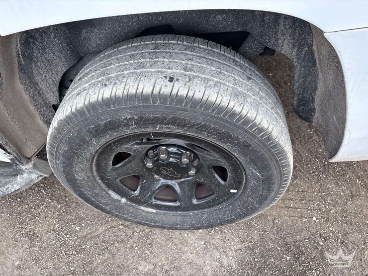 2019-chevrolet-tahoe-image-23